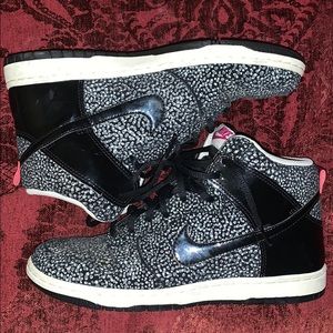 Nike dunk hi women’s size 8